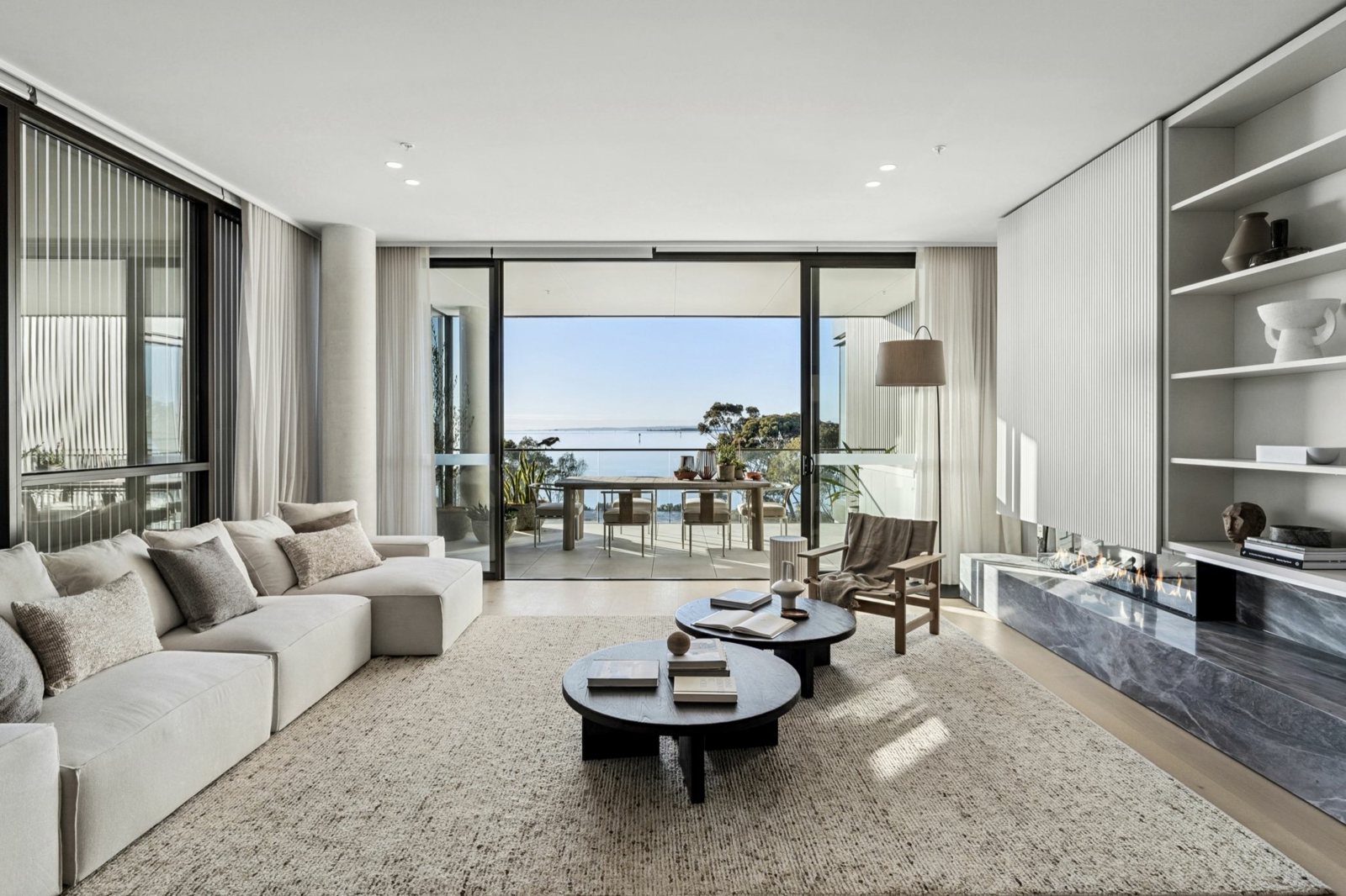 B102/39 Bay Street, Rippleside - Image 2