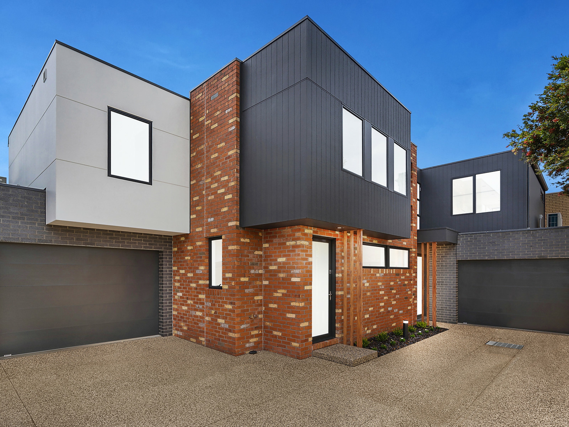 U4/3 Church Street, Belmont