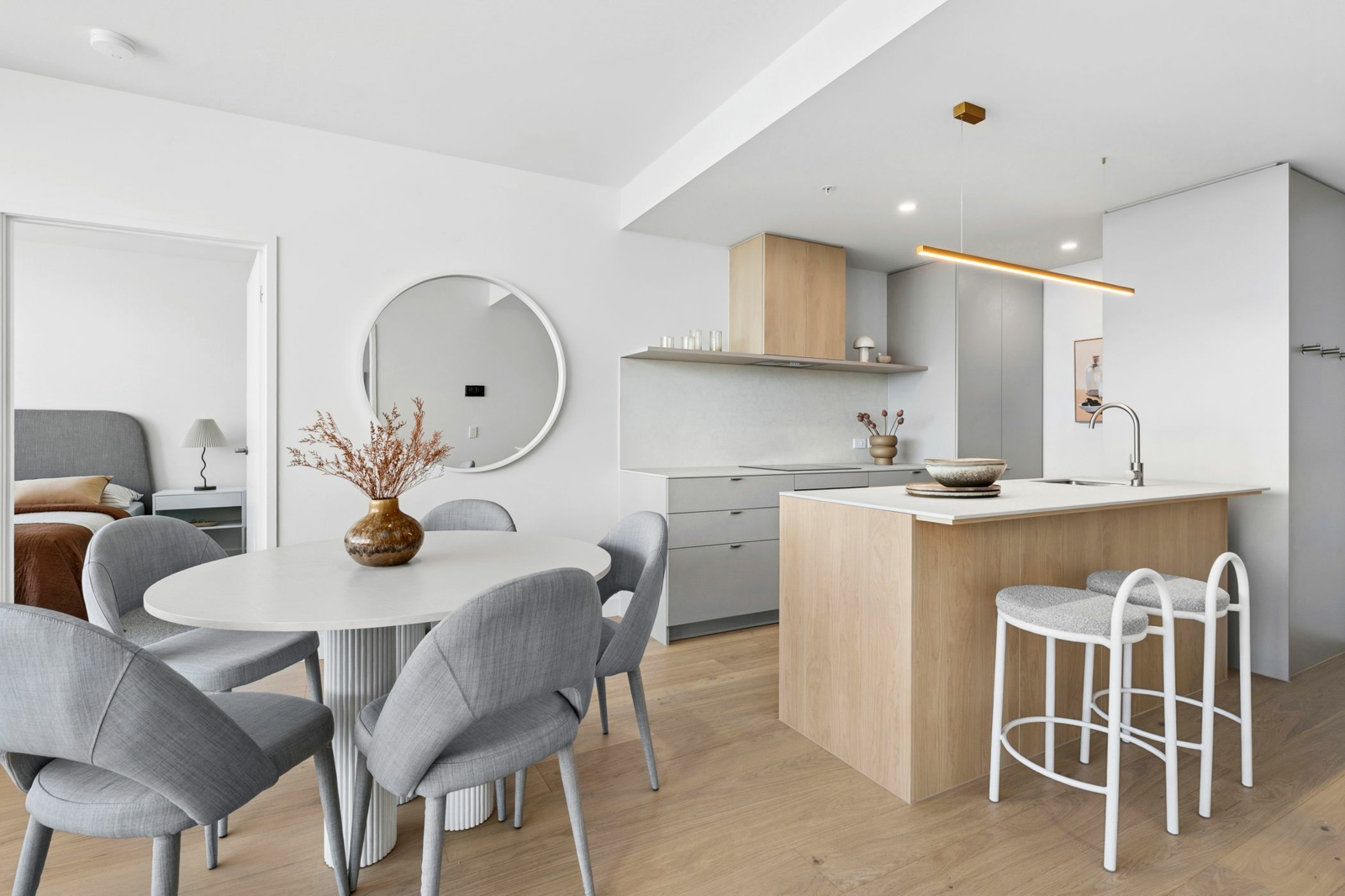 504/1 York Street, Geelong - Image 2