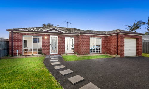 4 Taminga Mews, St Albans Park VIC